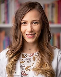 Dr. Bianca Biban