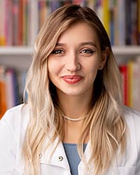 Dr. Mădălina Piştea
